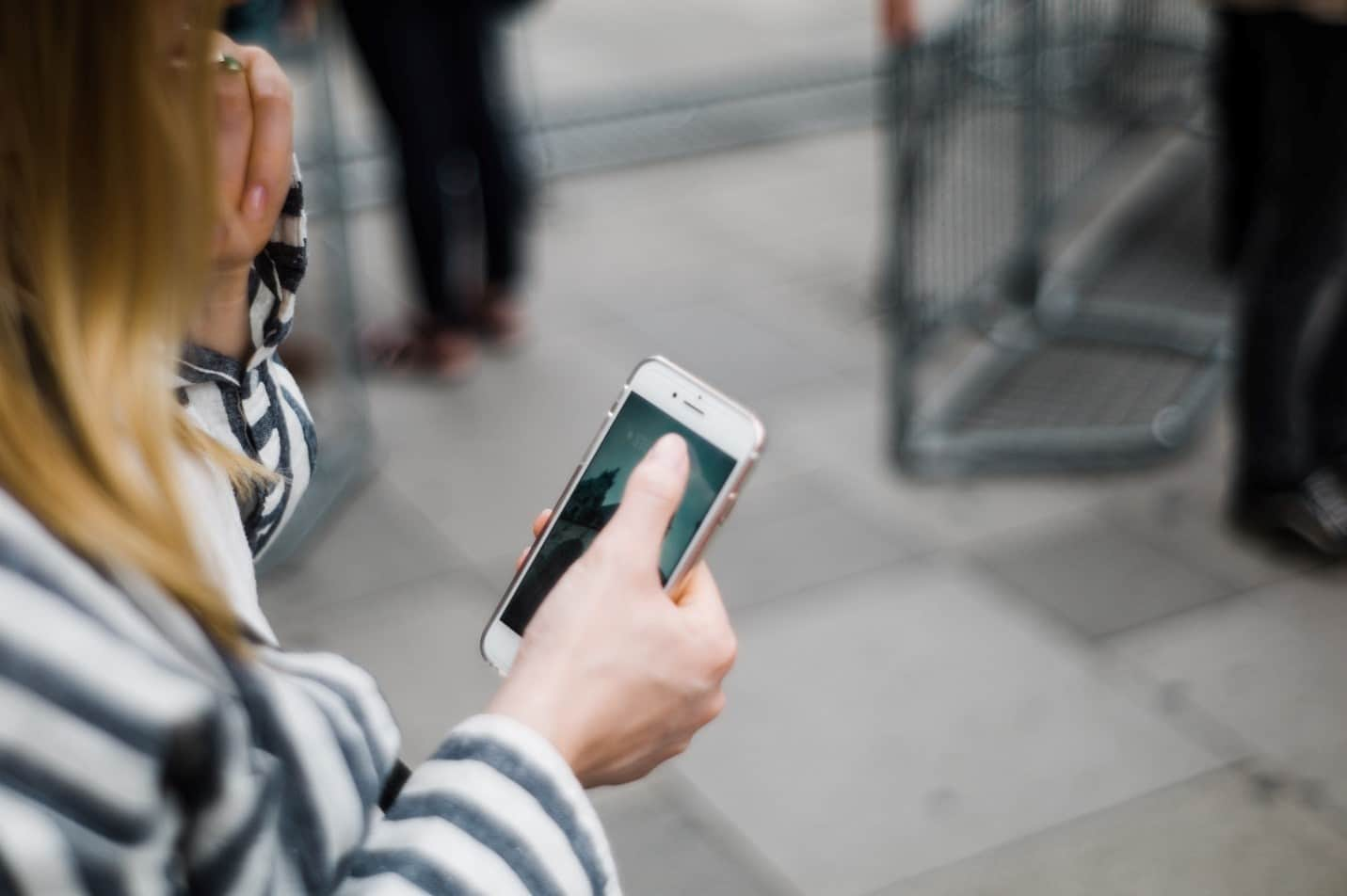 donna bersaglio di una truffa telefonica