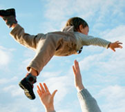 content/it-it/images/repository/smb/adrea-embraces-security-and-unity.jpg